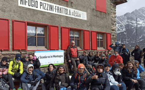 La Scuola va in Montagna 2024: studenti di Morbegno e Parma protagonisti della 17ª edizione al Rifugio Forni