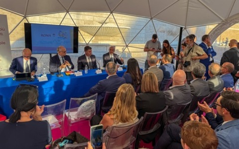 Le prime 55 piazze con Wi-Fi pubblico e gratuito