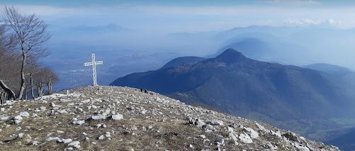 Malore in montagna, muore escursionista di 69 anni
