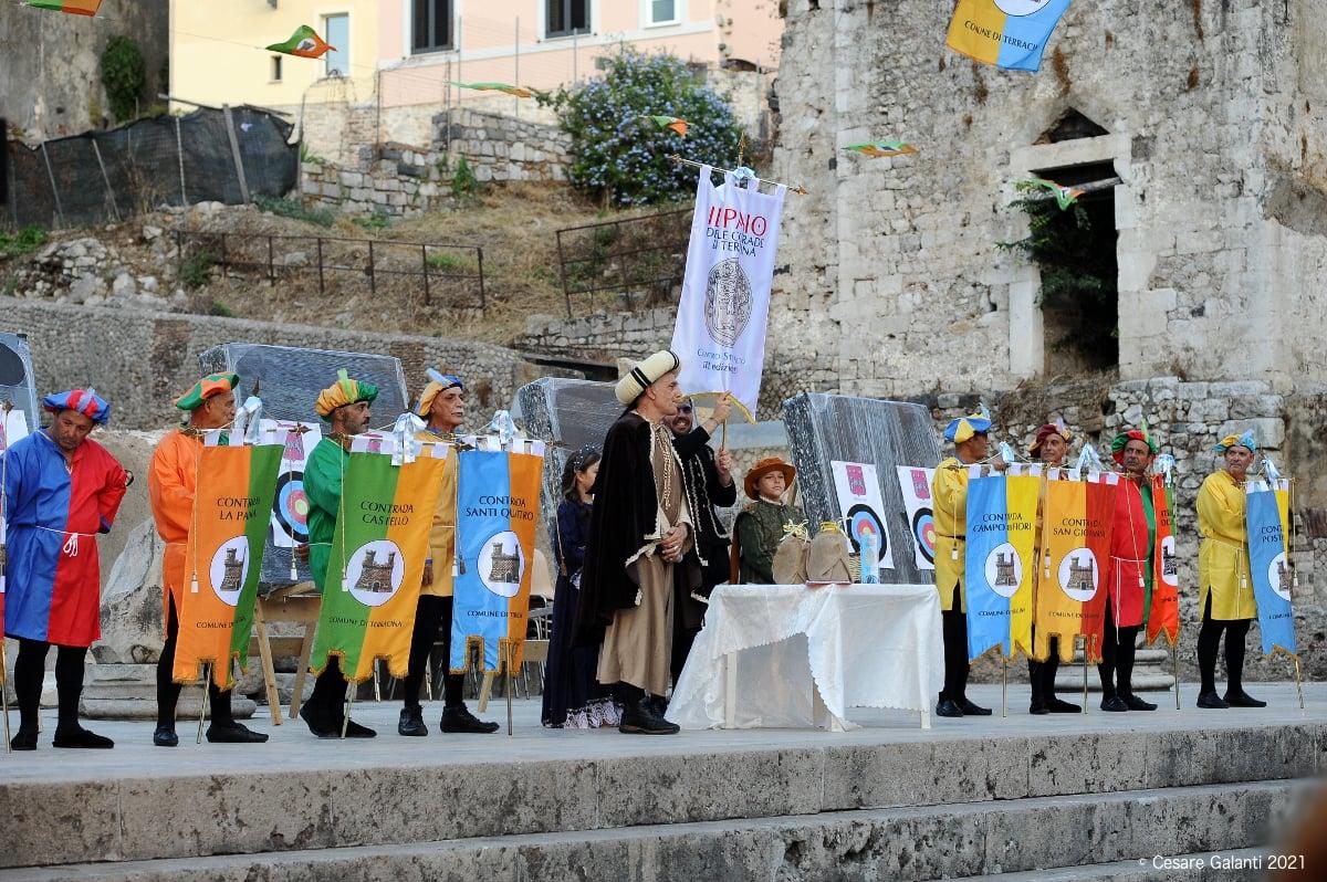 Presentato il Palio delle Contrade