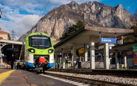 Riapre la linea Tirano-Lecco-Milano, ma il ritorno non è senza problemi