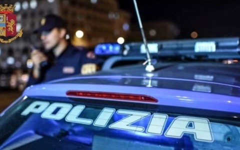 Spacciatore sorpreso con cocaina in auto: arrestato 57enne a Baggio