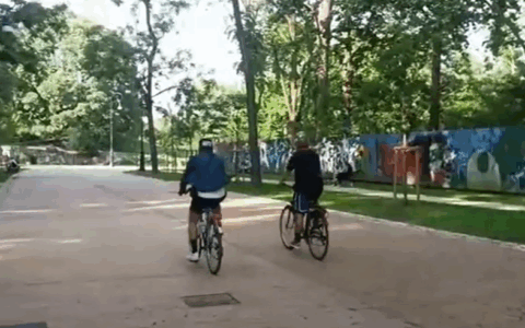 Torino: 40enne pestato e derubato al parco del Valentino da 4 giovani