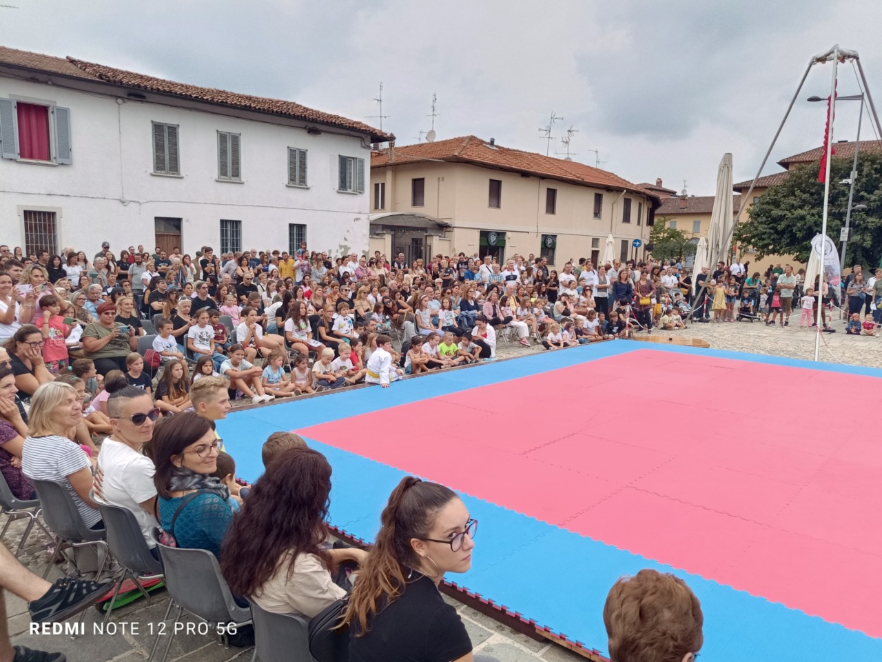 Una festa dello sport piena di ritmo, musica ed energia a Cernusco sul Naviglio