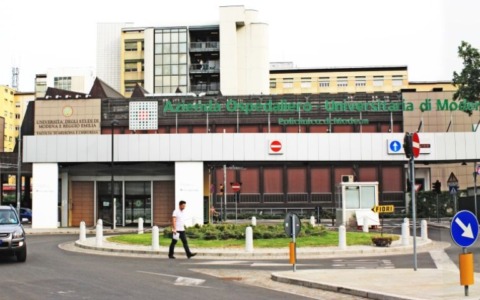 Va in escandescenza al Pronto Soccorso del Policlinico