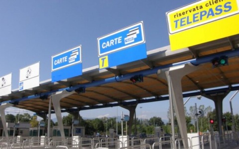 Autostrada A4, chiusure notturne previste per il tratto tra Dalmine e Bergamo e per tre caselli