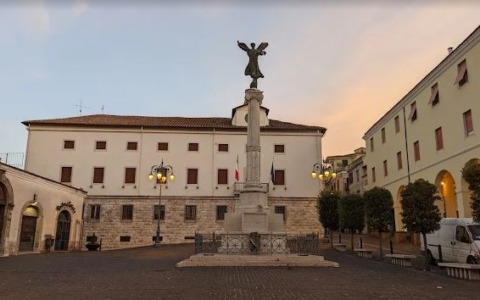 Contributi economici a chi avvierà nuove attività di alimenti e bevande nel centro storico cittadino