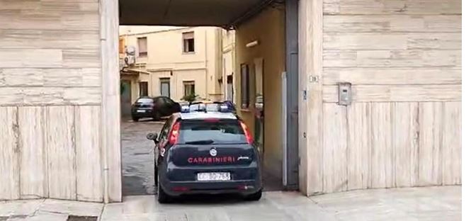 Dipendente dell’Agenzia delle Entrate e tre persone dei CAF indagati per corruzione e falsi contratti per facilitare l’immigrazione clandestina