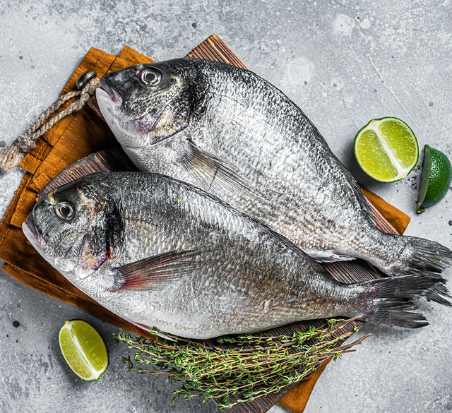 Doppia allerta alimentare per il pesce: orate e alici ritirate dai supermercati. Prodotti e lotti
