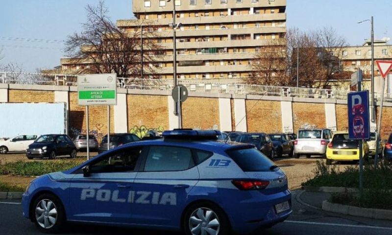 Doveva essere agli arresti domiciliari lo trovano a passeggiare in Corso  Vittorio Emanuele
