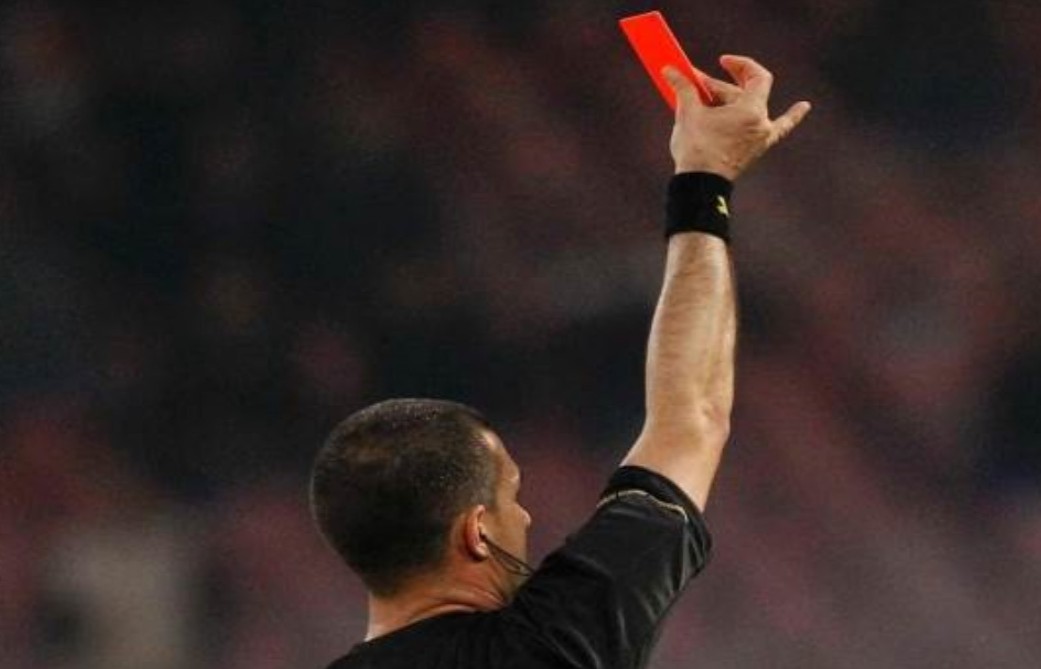 Frasi razziste contro l’avversario: squalificato per dodici giornate