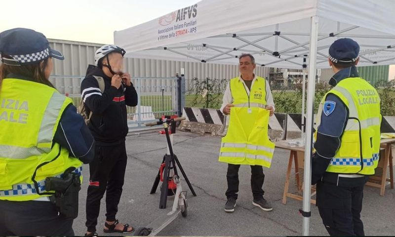Giornate di prevenzione stradale con controlli su veicoli, bici e monopattini