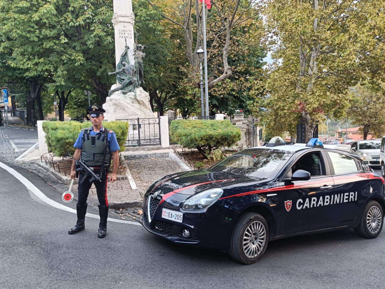 Giro in auto finisce male, tre denunce dei carabinieri