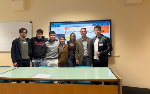 Gli studenti del Montale premiati come Miglior Start Up de “La mia impresa, il mio futuro”