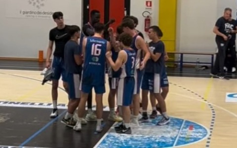 Il Gorla Cantù U19 torna la successo sbanca Gallarate 68-74 e riaggancia la vetta