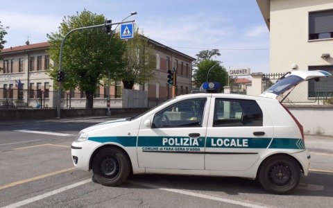 In sella al motorino senza patente, maxi multa per un cittadino farese