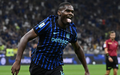 L’Inter batte la Roma e la aggancia in vetta: decide Bonny