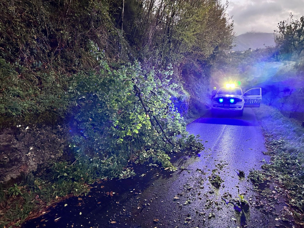 Mareggiate e instabilità, prorogato il codice giallo sulla Toscana fino a sabato
