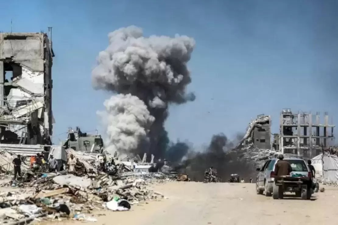 Netanyahu ordina “attacchi potenti”: oltre cento morti a Gaza (35 minori). Per gli Usa sono solo “scaramucce”