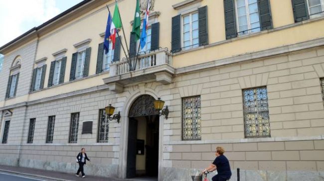 Niente aumenti su Irpef e Imu, l’opposizione protesta: «Bilancio poco leggibile»  