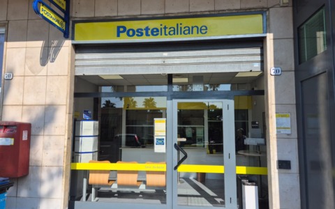 Nuova veste per l’Ufficio Postale di Cervo