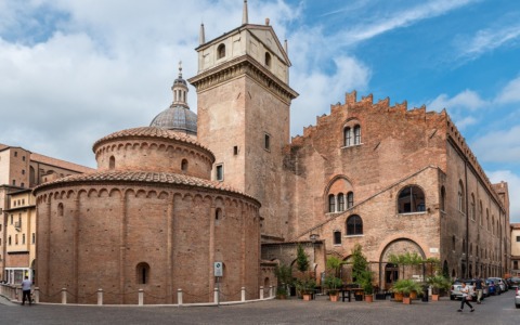 Oltre 439mila euro a 26 attività storiche: “Mantova difende la sua identità e guarda al futuro”