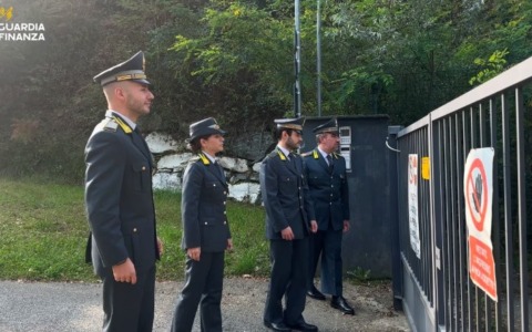 Operazione “Stella verde”: cinque indagati per caporalato e illeciti negli appalti pubblici