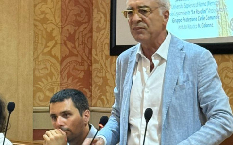 Ordinanza del sindaco, riapre il centro comunale di raccolta “Usa e Jetta” di via Goldoni