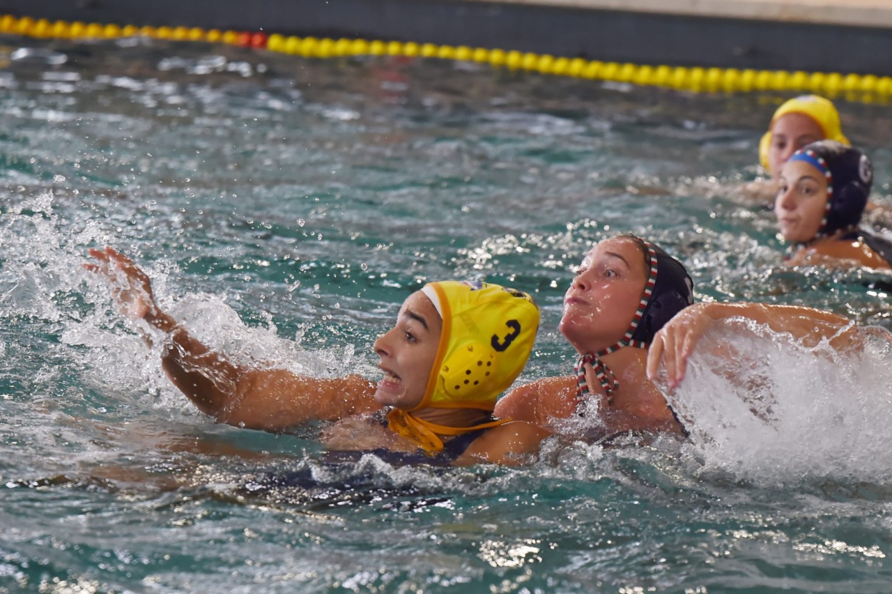 Pallanuoto: le gialloblu battono il Cosenza per 16-9