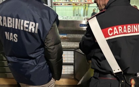 Poca sicurezza alimentare ed igiene all’interno di un circolo privato