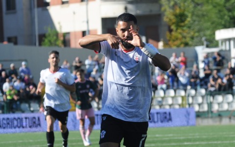 Pro Vercelli-Giana Ermino: le probabili formazioni