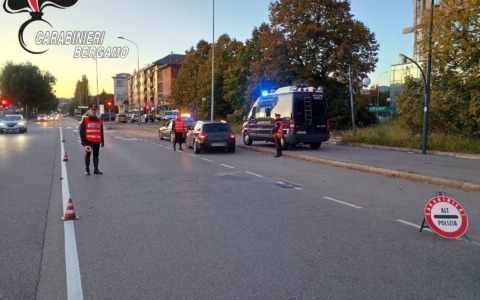 Rapinatore seriale arrestato dai carabinieri durante controlli serrati tra Bergamo e Calcinate