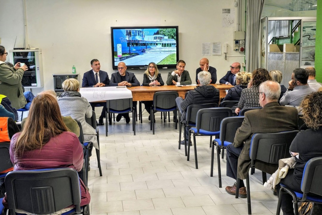 Regione in visita alla scuola finanziata con il bando Recap