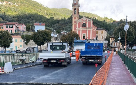 Riapre il ponte “nuovo” a Casarza Ligure