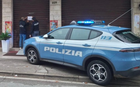 Ritrovo di pregiudicati e spacciatori, il Questore chiude un bar di Padova per 30 giorni