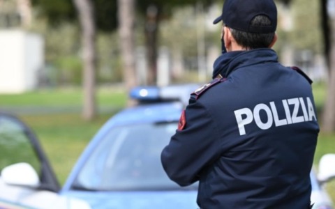 Sequela di arresti della Questura per reati contro il patrimonio, lesioni e spaccio