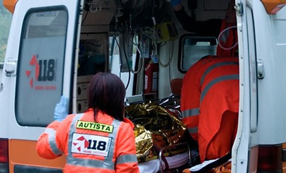 Shock sulla SS36: grave incidente sul lavoro, operaio di 33 anni in condizioni critiche