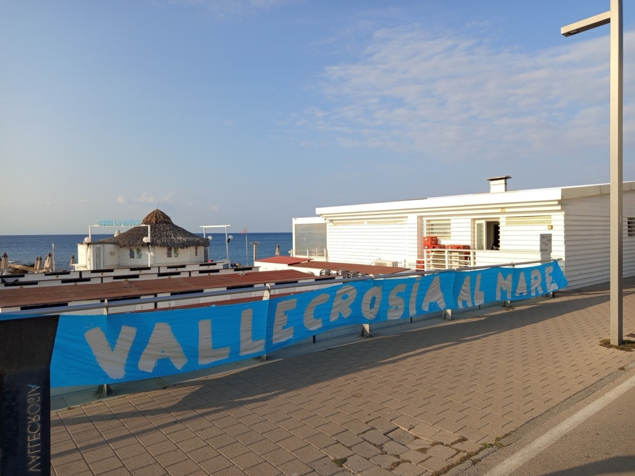 Su “Vallecrosia al Mare” monta il dibattito, tra paradossi e prese in giro. E interviene anche il sindaco
