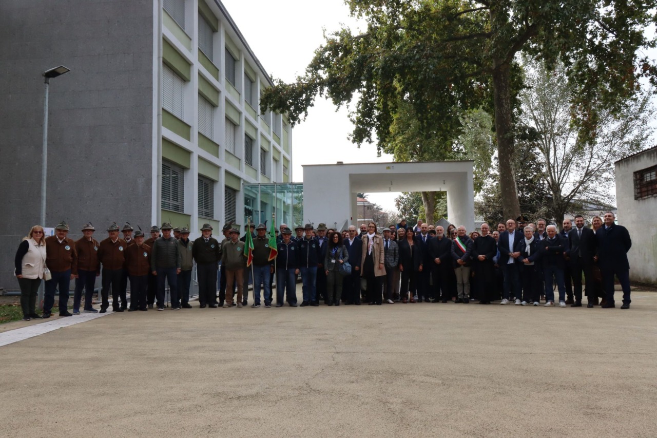 Taglio del nastro del nuovo ambulatorio di Fondazione Don Gnocchi: “Qui competenza e compassione”