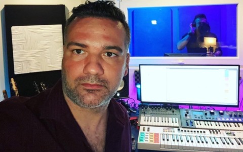 Tragico incidente: muore il dj novarese Giuseppe Lafabiano