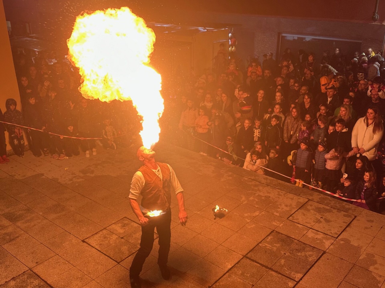 Un tunnel spaventoso per “Halloween Party”