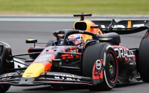 Verstappen domina ad Austin e riapre il Mondiale