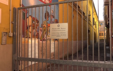 Due detenuti minorenni sono evasi dal carcere del Pratello