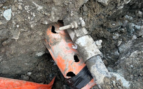 A San Colombano Certenoli la fibra ottica procura disagi: interrogazione urgente alla sindaca