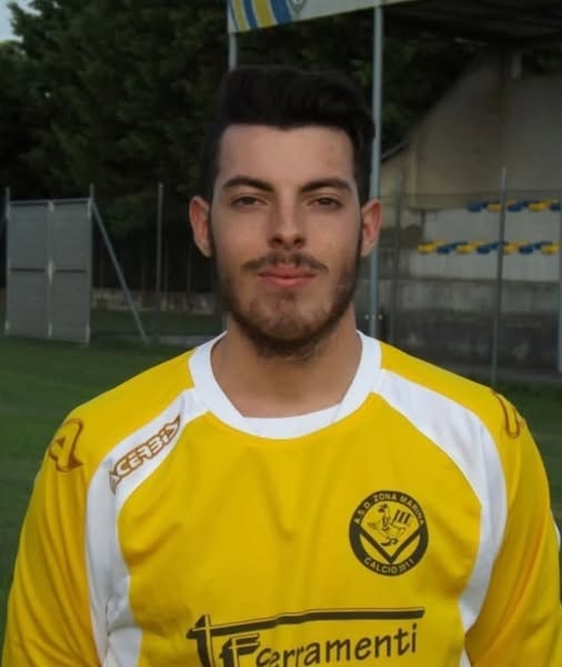 A Taglio di Po una fiaccolata per ricordare l’operaio 29enne morto in un incidente sul lavoro