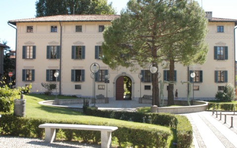 “AbitAZIONE” sprona ad aiutare le famiglie con disagio abitativo