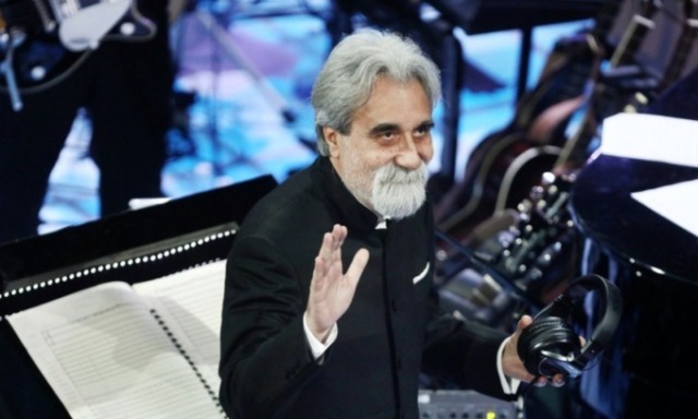 Addio a Peppe Vessicchio: iconico direttore d’orchestra del Festival di Sanremo