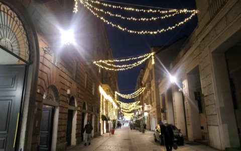 Alessandria si illumina per il Natale