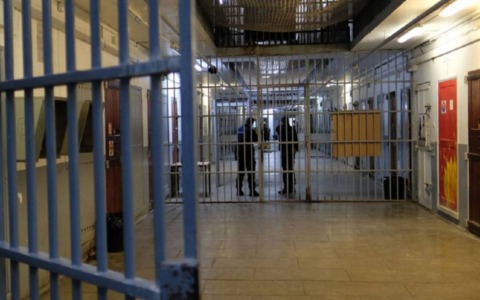 Allarme sicurezza in carcere: sequestrati punteruoli, sbarre e cellulari