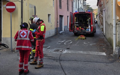 Anziana caduta in casa, soccorsa dai Vigili del fuoco